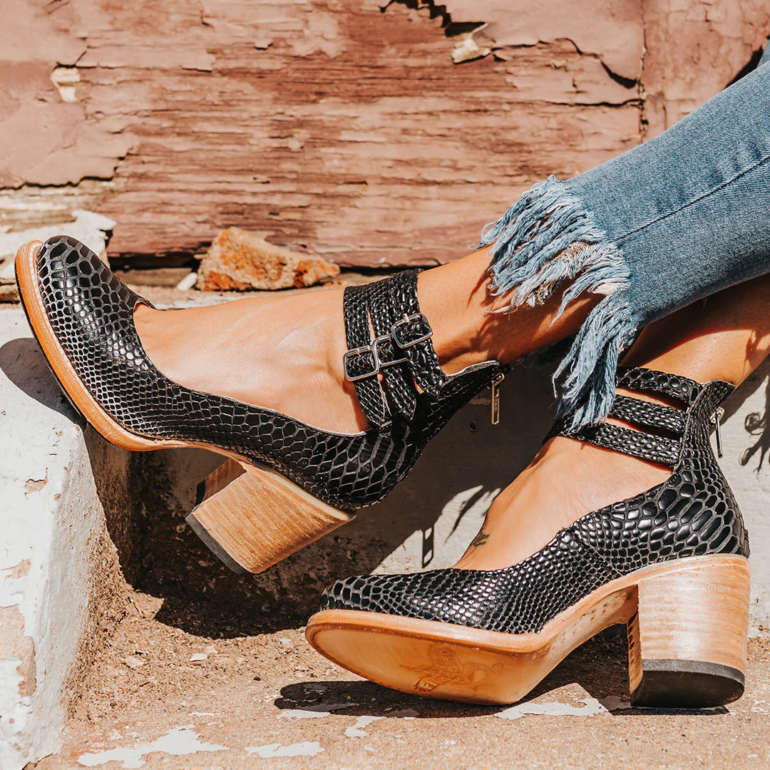 Ginevra  | Multiple-strap high heels with thick heel