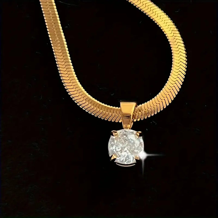 Elegant Rhinestone Pendant Necklace | Gold