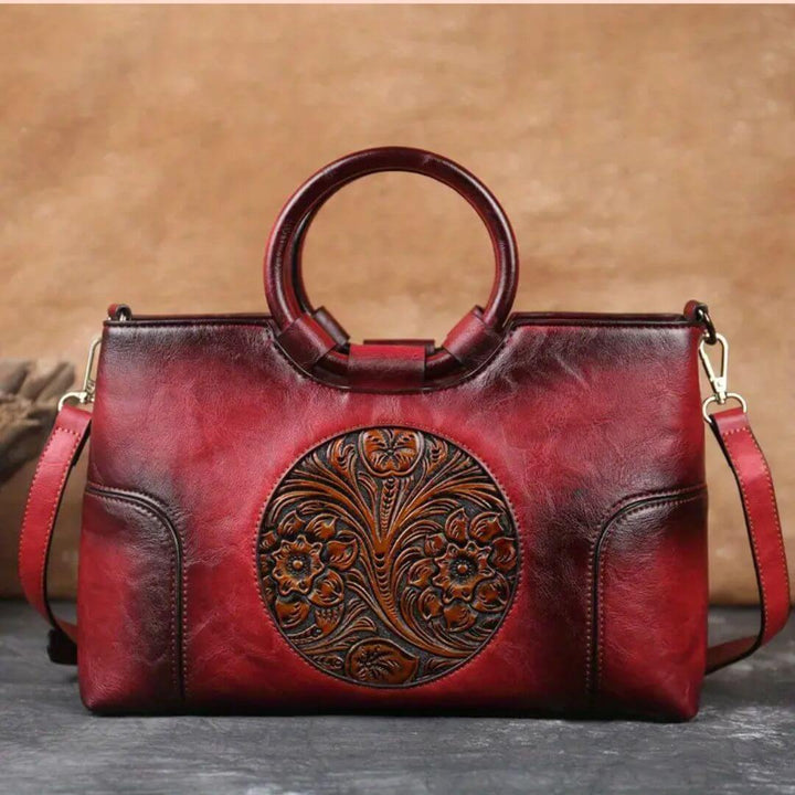Megan’s Timeless Treasure | Vintage Handbag