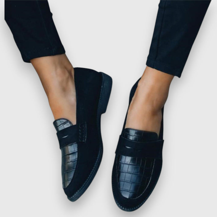 Samantha | Moccasin