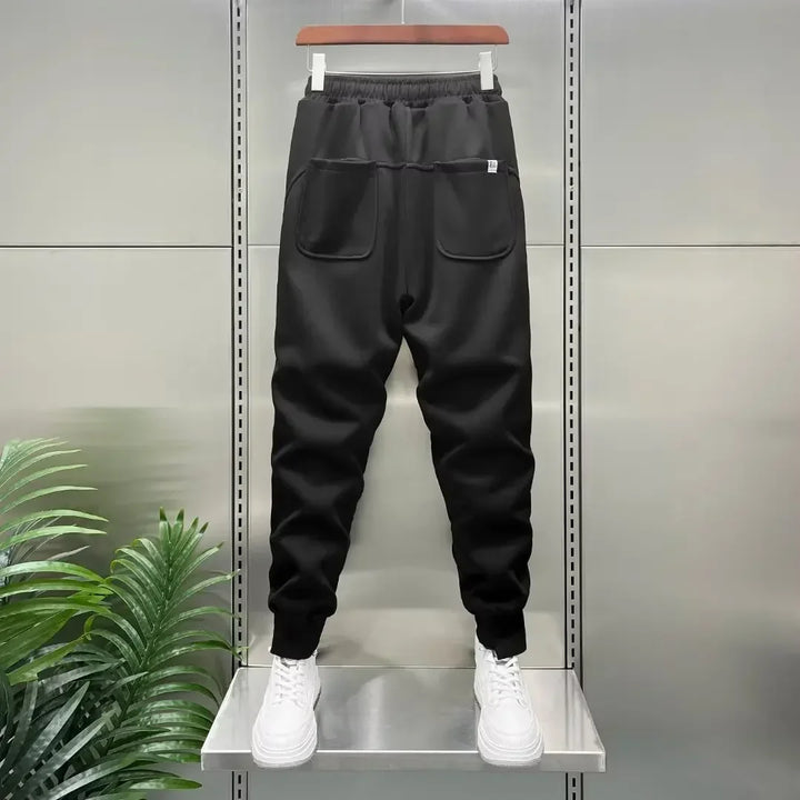 Erick | Comfortable Trousers with Elegant Details