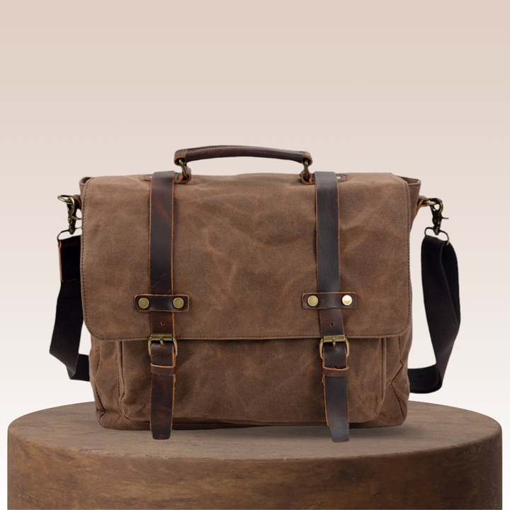 Clark | Vintage Waxed Canvas Leather Straps | Messenger bag