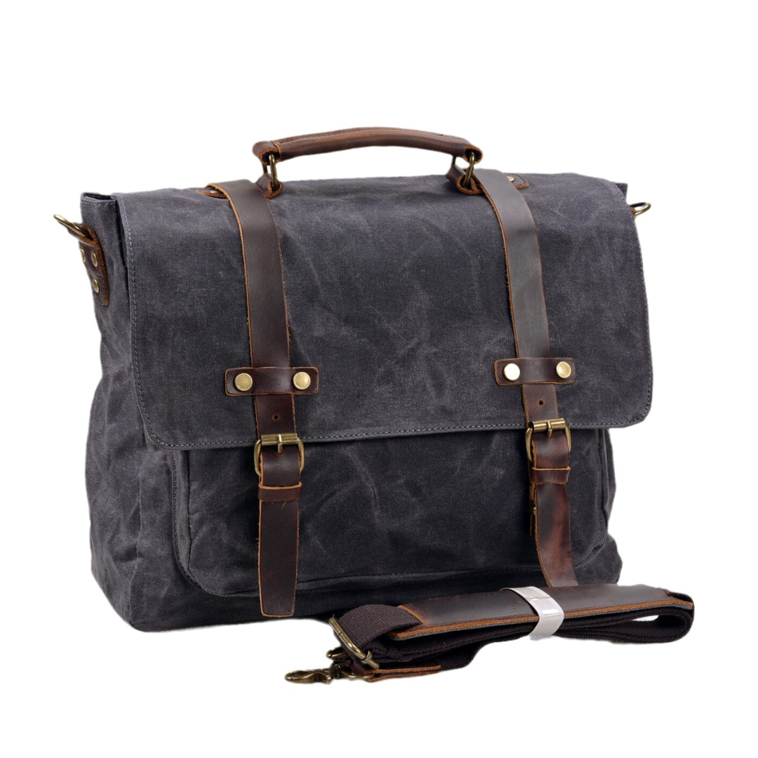 Clark | Vintage Waxed Canvas Leather Straps | Messenger bag