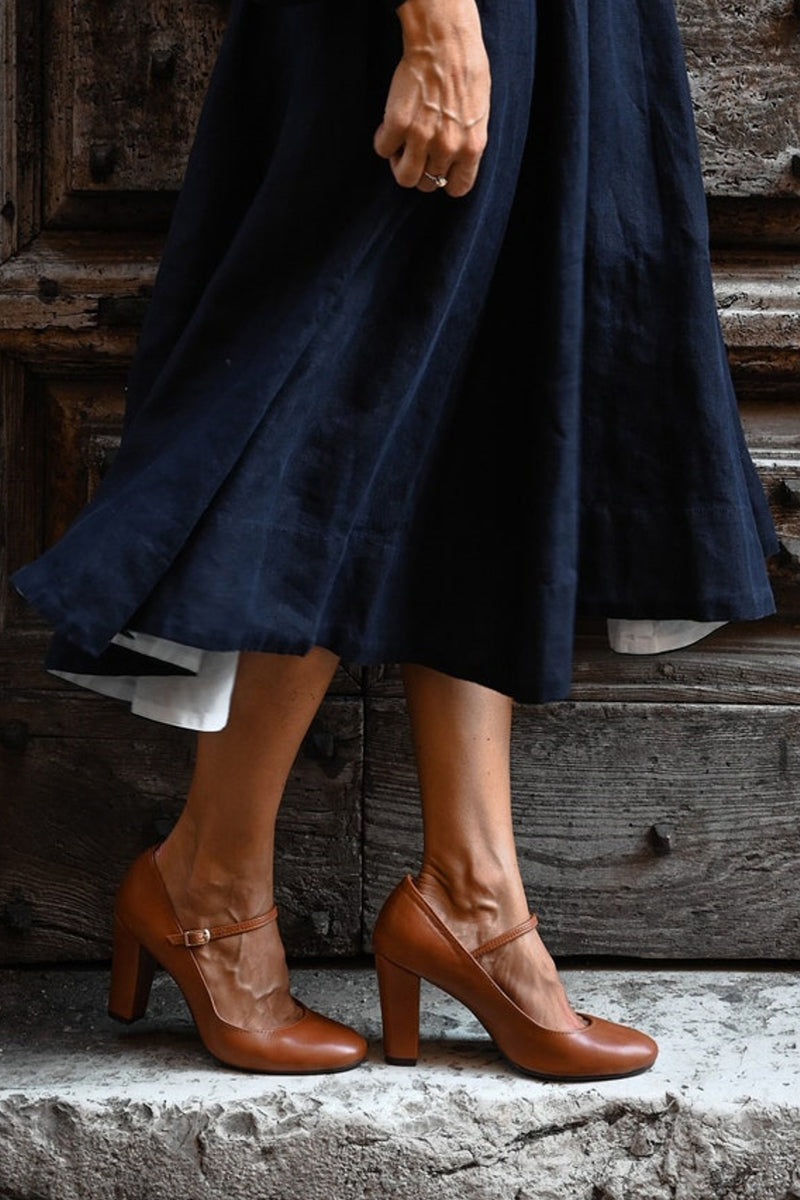 Bravina | Everyday Sandals with Strap on Small Heel