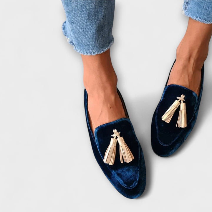 Samantha | Vintage inspired fringed loafers