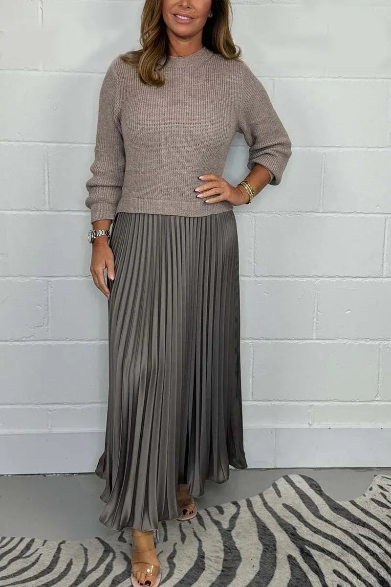 Claudia - Maxi dress with jersey and pleated skirt